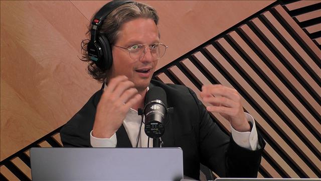 Fiançailles entre Taylor Swift et Travis Kelce : « ce n'est qu'un contrat économique », dit Pierre-Yves McSween