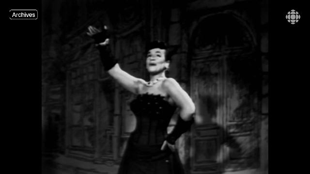 Alys Robi chante « I Love Paris » en 1955
